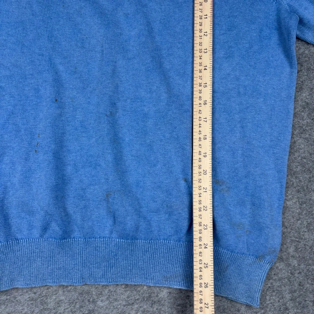 Vineyard Vines Sweater Mens Medium V-Neck Cashmere Blend Blue Whale Old Money